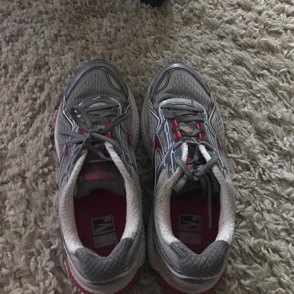 brooks ghost 8 medium